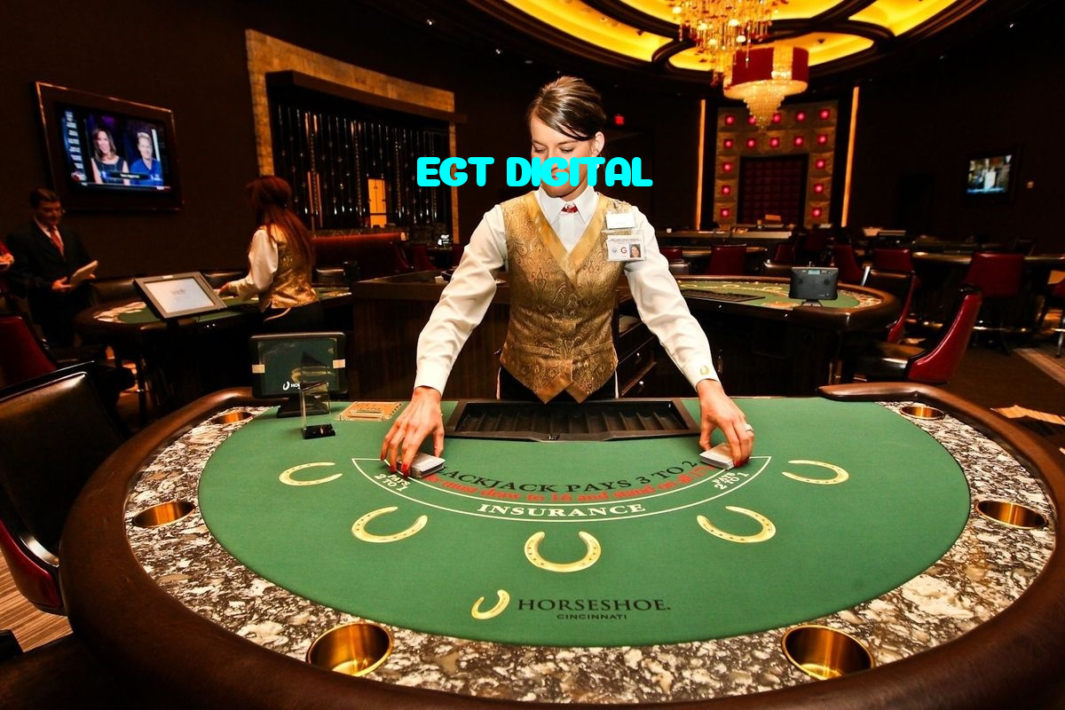 EGT DIGITAL casino presented on mobile device in Pakistan with slots and live games